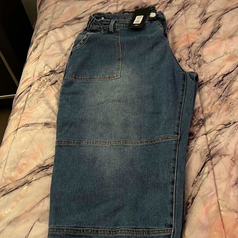 Balloon boyfriend jeans